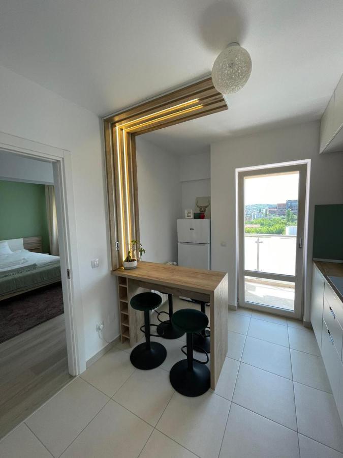 Lara 65 - Cozy & Modern Apartment @ Conest Iasi Exterior photo
