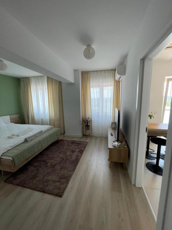 Lara 65 - Cozy & Modern Apartment @ Conest Iasi Exterior photo