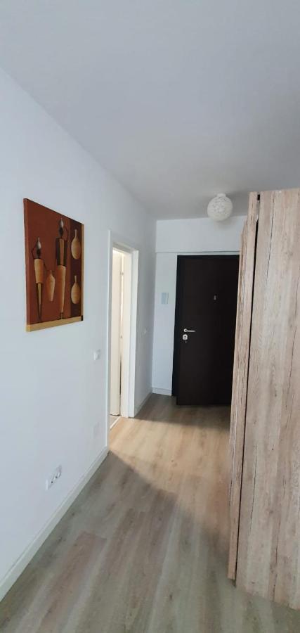 Lara 65 - Cozy & Modern Apartment @ Conest Iasi Exterior photo